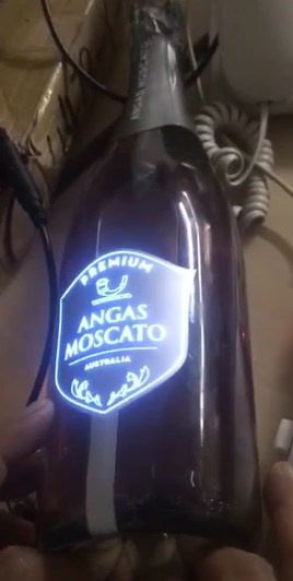 EL animation sticker for Wine bottles